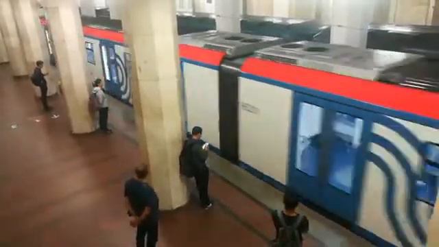 Обкатка поезда Москва 2 на Филёвской. Линии смотреть онлайн