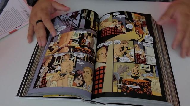 100 BULLETS Vol. 2 OMNI First Look смотреть онлайн