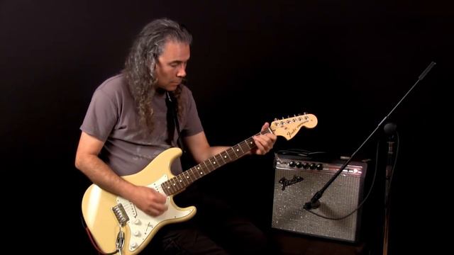 Fender Bronco Amp Demo 1 смотреть онлайн