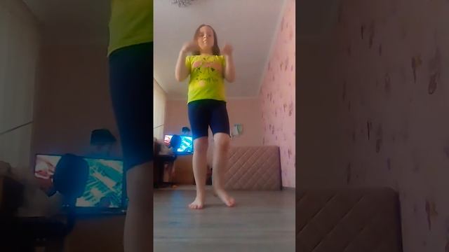 снимала 20 раз ?! смотреть онлайн