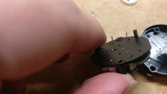 GM Instrument Cluster Stepper Motor Comparison смотреть онлайн