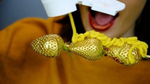 ЗОЛОТАЯ ЕДА ИЛИ КРАСНАЯ? 24 ЧАСА ЕДИМ ЕДУ ОДНОГО ЦВЕТА ЧЕЛЛЕНДЖ от Пико Поки