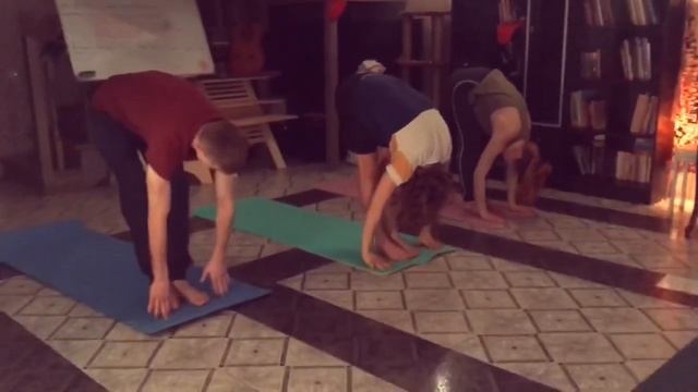 ЙОГА АШТАНГА в ДЗЕН пространстве ZEN HOUSE смотреть онлайн