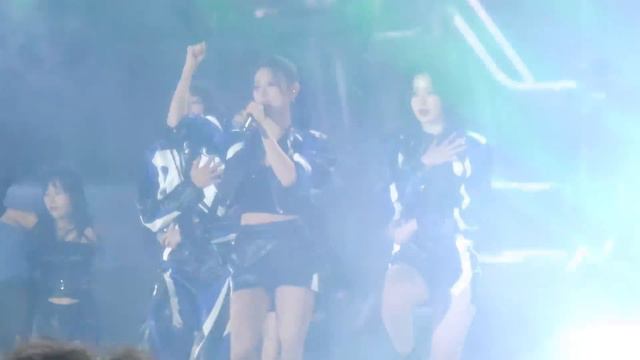 [4K] (G)I-DLE((여자)아이들), THE BADDEST + POP/STARS - 231118 WORLDS FAN FEST LIVE CONCERT