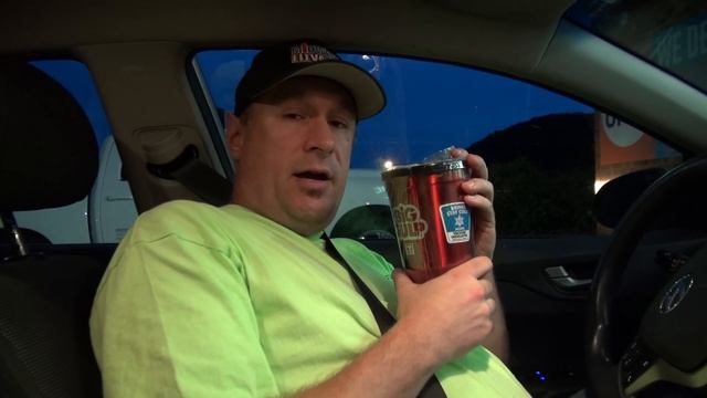 Christening my new Big Gulp cup at 7 Eleven HD 1080p смотреть онлайн