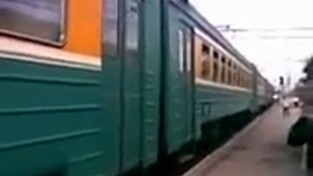 Электропоезда ЭД4М-0257 и ЭД4М-0058