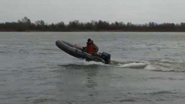 Лодочный мотор Сеа-про 9.9под 15,и Фрегат 300 смотреть онлайн