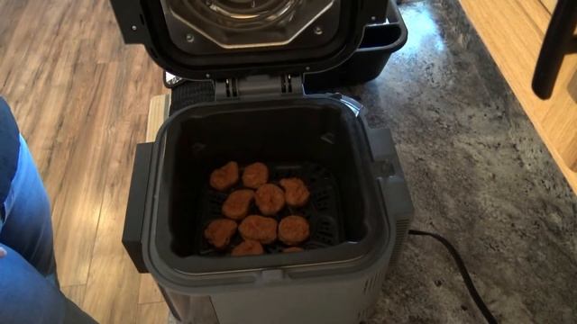 Ninja Speedi Air Fryer Frozen Spicy Chicken Nuggets смотреть онлайн