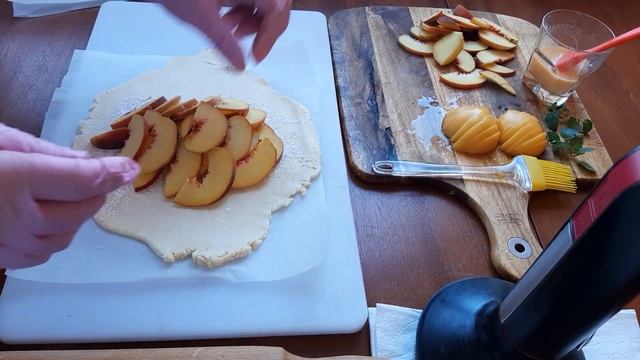 Это любимое тесто. Галета с персиком. ЭТО САМОЕ ВКУСНОЕ ТЕСТО. ГОТОВИМ ПРОСТО И ВКУСНО смотреть онлайн
