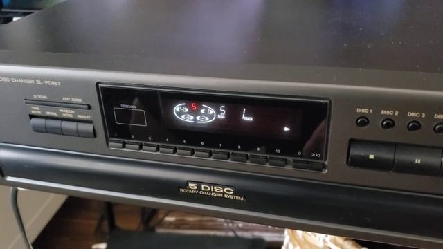 Technics MASH Japan Made 5-Disc Changer CD Player SL-PD867 смотреть онлайн