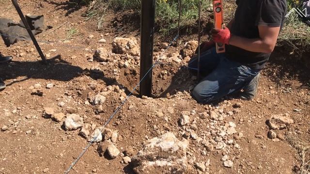 Монтаж свайного фундамента на мысе Фиолент. Винтовые сваи в Севастополе. Амгруп смотреть онлайн