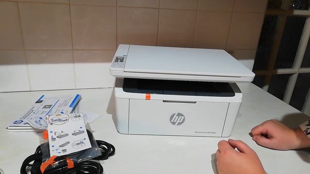 HP LaserJet Pro MFP M28W Unboxing and Brief Overview смотреть онлайн