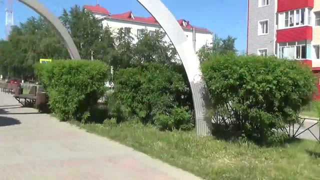 Аллея на Киевской, 16 июня Советский. 2022 год смотреть онлайн