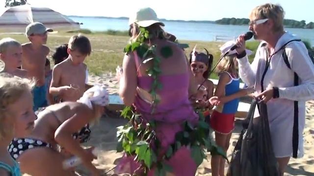 Праздник Нептуна на даче посольства РФ в Вашингтоне 2008год По заявлению США тут развед школа. смотреть онлайн