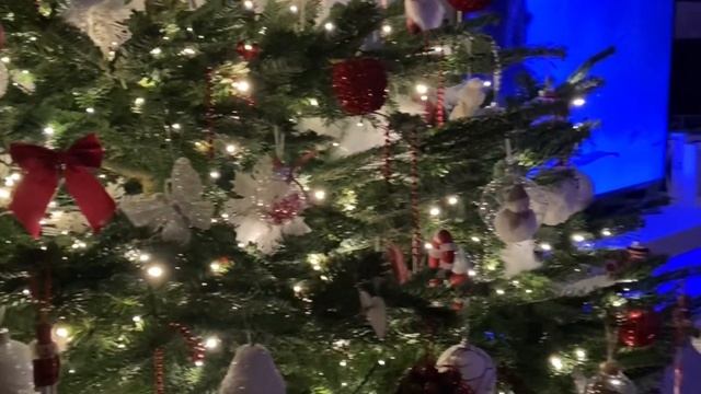 Вау ❗️? такого снега в Лондоне давно не было ?❤️❄️Кадры из наших новогодних выходных . ??☃️ смотреть онлайн