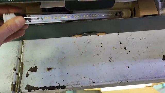 Модуль освещения AQUAEL LEDDY TUBE DAY&NIGHT Sunny 7 Вт смотреть онлайн