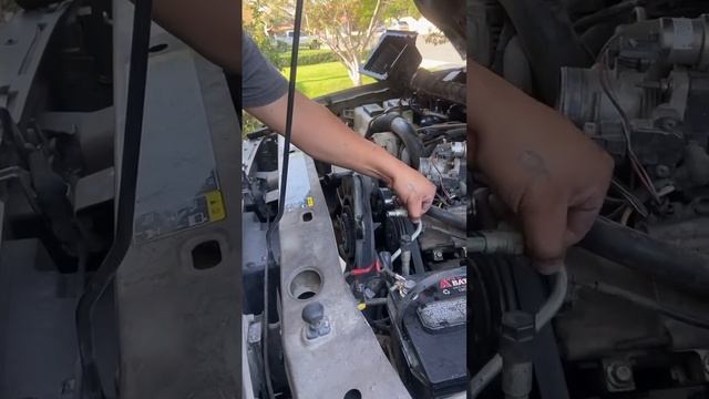 00-06 Ford Ranger Radiator Replacement смотреть онлайн