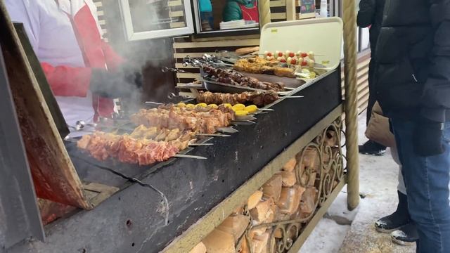 ЖИЗНЬ В КАЗАНИ/ОТДЫХ НА ЛЕБЯЖЬЕМ ОЗЕРЕ/ЛЕБЯЖЬЕ ОЗЕРО/ШАШЛЫКИ смотреть онлайн