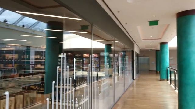 ВСТРЕТИЛ ПОДПИСЧИКОВ // ОТКРЫЛИСЬ ВСЕ ТРЦ // СТОИТ ЛИ ДИЗАЙНЕРУ ПОМЕЩЕНИЙ ПРИЕЗЖАТЬ В ЛАТВИЮ ? смотреть онлайн