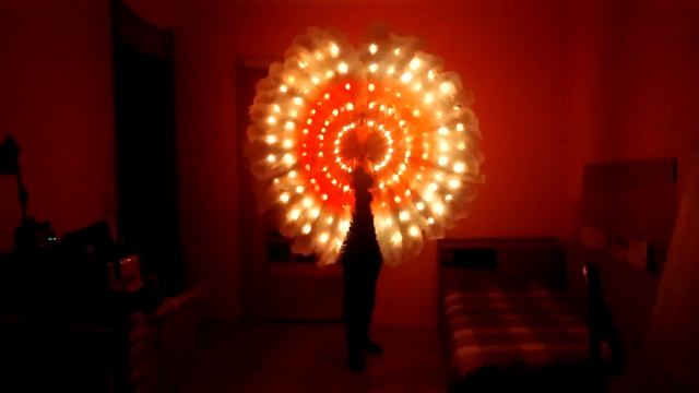 Пиксельные перьевые веера средние/ Middle Pixel fans of the ostrich feathers смотреть онлайн