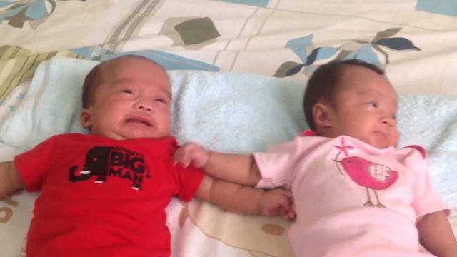 New clothes for my baby boy/girl twins смотреть онлайн