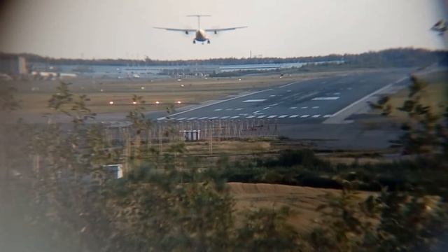 Plane Spotting at Helsinki-Vantaa airport (EFHK/HEL) 16.8.2018 смотреть онлайн