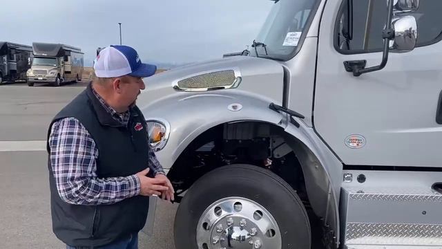 2021 Freightliner M2 106 Summit Hauler - 5N201094 Truck Trailer RV Live смотреть онлайн