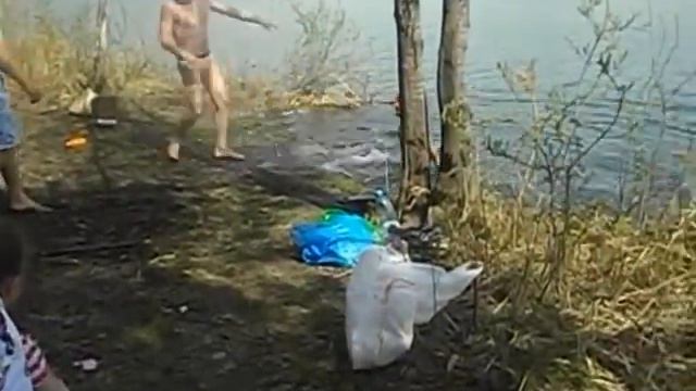 Лизгин год не мылся смотреть онлайн