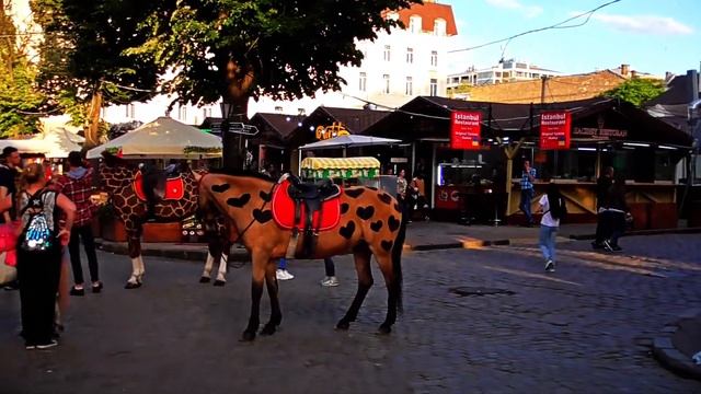 Одесса, Дерибасовская улица / Odessa, Deribasovskaya street смотреть онлайн