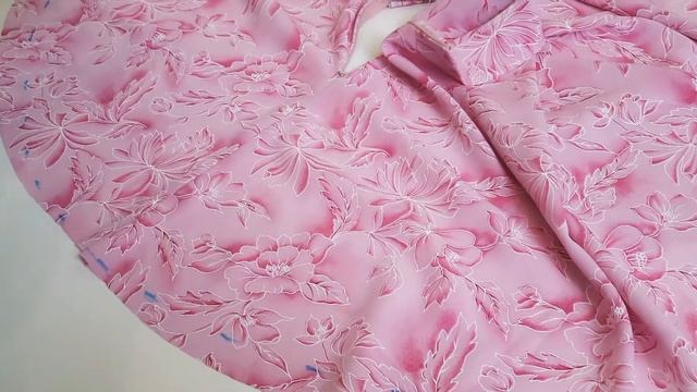 Подшить ровно юбку.Руликовый шов смотреть онлайн