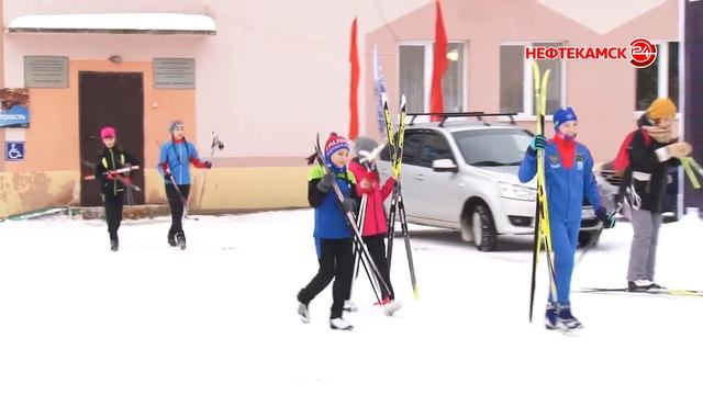 Новый год начинаем на лыжах! смотреть онлайн