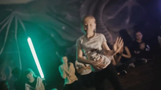 Family Dance - Dancehall 19:00 Вт-Чт, п-г Амазонка | Танцы Оренбург смотреть онлайн