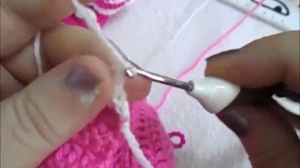 ЧЕПЧИК ( ШАПОЧКА) КРЮЧКОМ ДЛЯ НОВОРОЖДЕННЫХ. ПОДРОБНЫЙ МК.