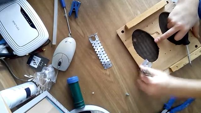 Как сделать третью руку для пайки смотреть онлайн