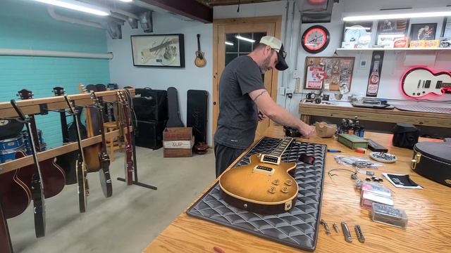 What I Got on Trade Tuesday...Gibson 1960 Re-issue! смотреть онлайн