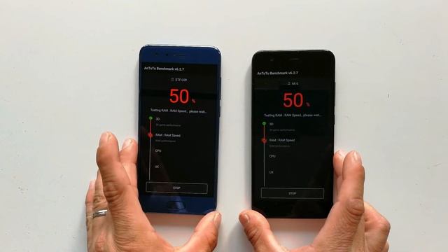 Honor 9 vs. Xiaomi Mi6 | AnTuTu Benchmark смотреть онлайн