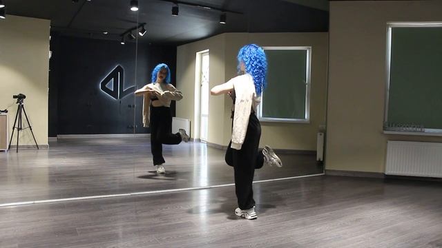 ITZY - SNEAKERS Dance Tutorial Русский Туториал