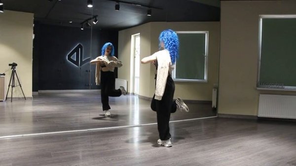 ITZY - SNEAKERS Dance Tutorial Русский Туториал