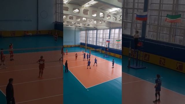 Волейбол. Челны. Мальчики 2007-2008 - девочки тренер Охотникова. 1 партия смотреть онлайн