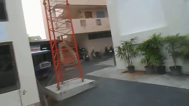 Таиланд. Паттайя Сити госпиталь и пожарная охрана в одном месте. смотреть онлайн