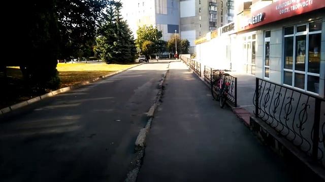 На автомобиле ВАЗ 2115 завез перья для переработки на подушки. смотреть онлайн