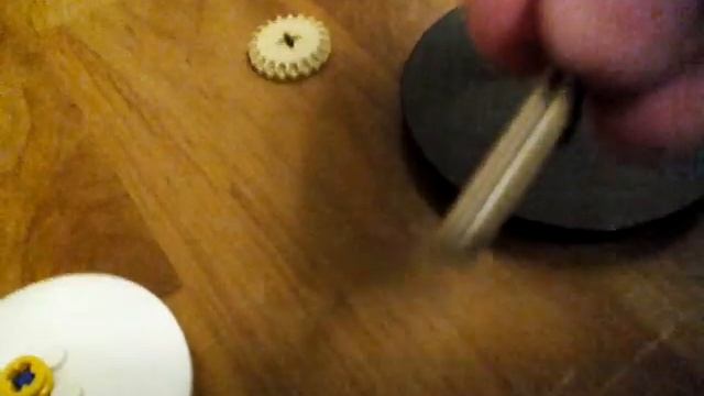Спинеры из Лего тарелок смотреть онлайн