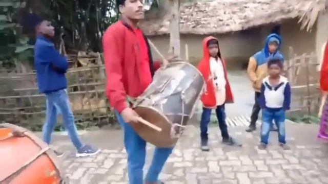 শুকুৰ বাৰে মুৰ্গী আন ব || sukur bare murgi anbo || New Tusu song || Urmila nagbonshi & Biren Urang смотреть онлайн