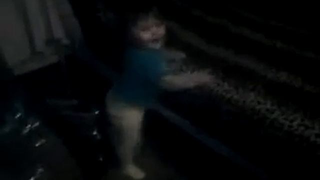 Как правильно ползти назад смотреть онлайн