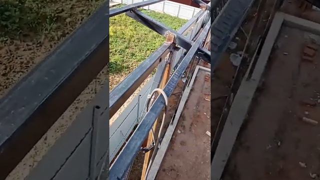Как заработать на сварке. Сборка каркаса ангара, склада. смотреть онлайн
