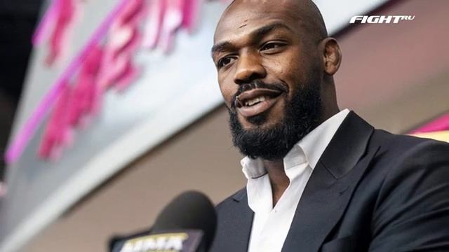 БЕЗУМНАЯ История Джона Джонса! / ЛУЧШИЙ боец UFC или ХИМИК?! смотреть онлайн