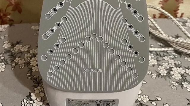Утюг Electrolux EDB 1740