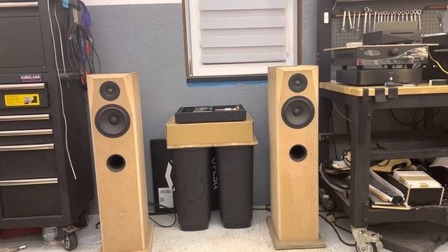 Illuminator monitor, Audio gd rac, Nuc based custom strymer with euphony stylus. смотреть онлайн