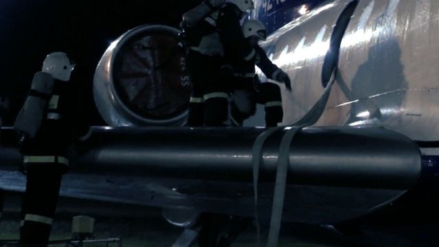 СПАСОП аэропорт Ижевск. Ночные тренировки. смотреть онлайн