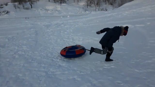 Покатушки на ватрушке смотреть онлайн
